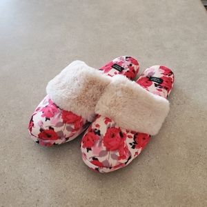 Victoria's Secret Slippers Size Small
